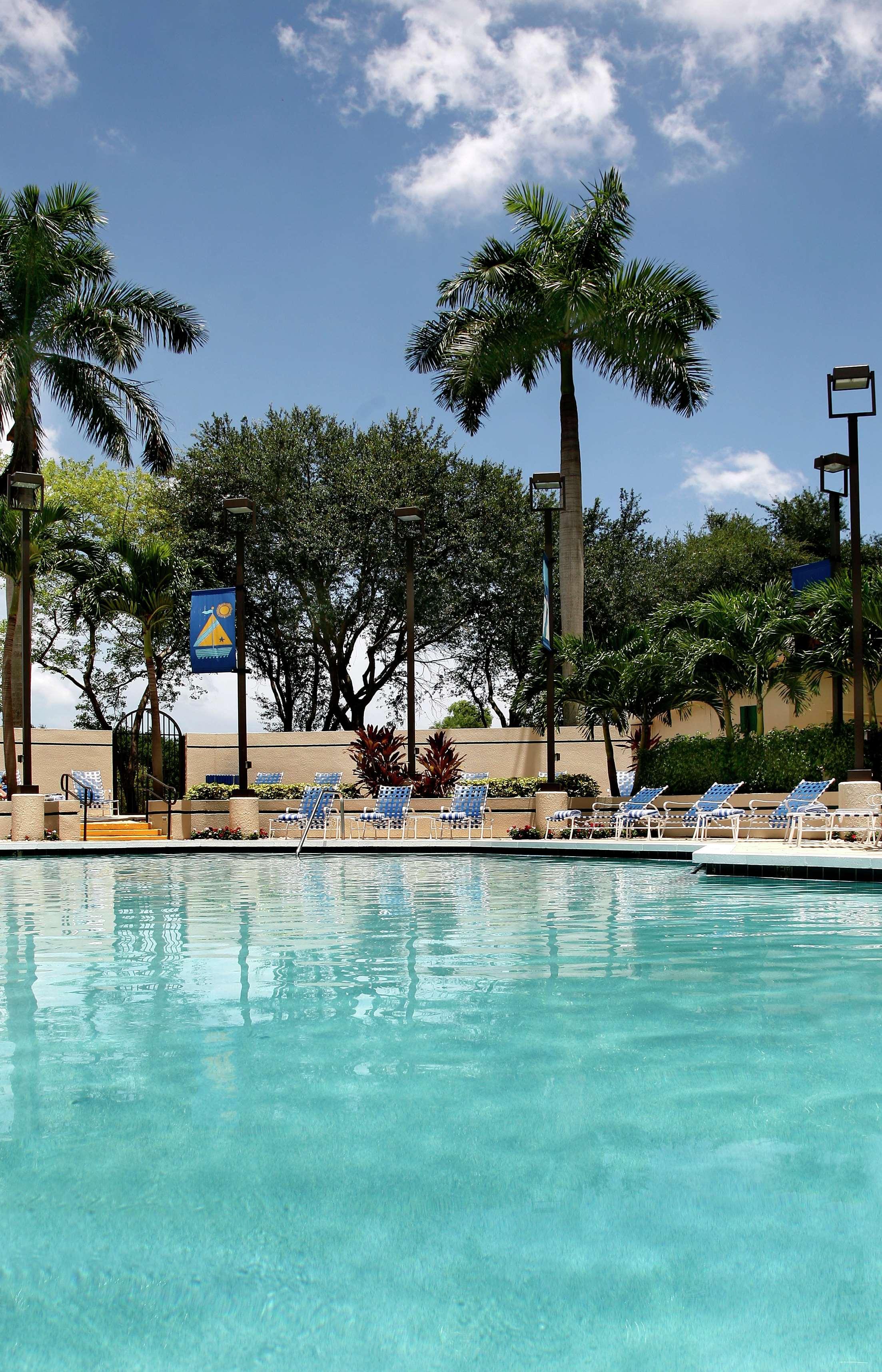 Embassy Suites Boca Raton Konforlar fotoğraf