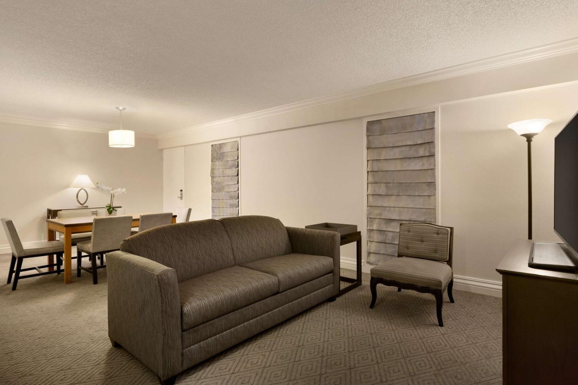 Embassy Suites Boca Raton Dış mekan fotoğraf